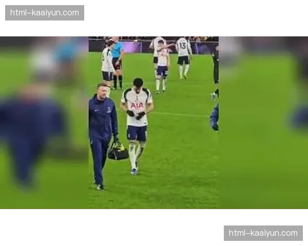 曼城两球领先遭热刺补时扳平 近六轮仅一胜争冠形势日趋被动 曼城两球领先遭热刺补时扳平 近六轮仅一胜争冠形势日趋被动