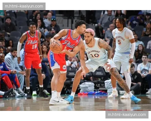 马刺加西亚脚踝伤缺阵 锋线轮换深度面临76人冲击考验