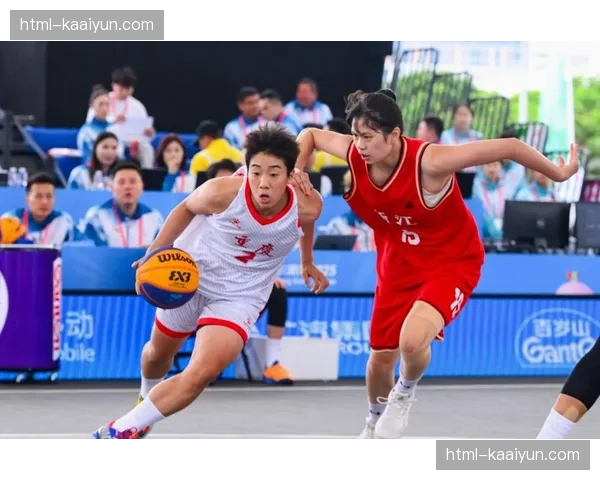 重庆铜梁龙高压防守限制西海岸进攻，升班马防守效率冠绝中超